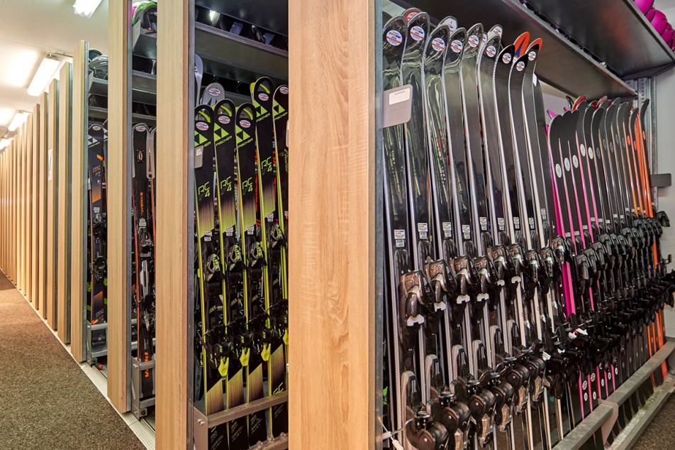 Modernste Ski-Ausrüstung