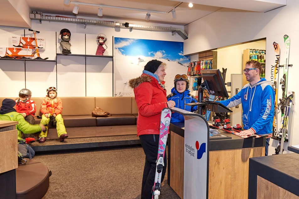 Skilagerung & Skidepot in Flachau