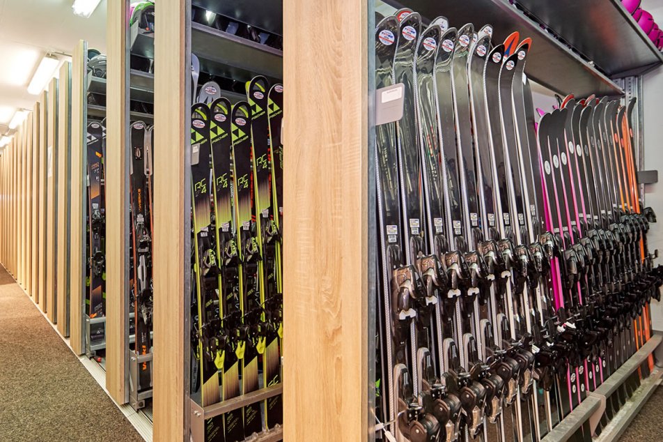 Top Skiverleih und Snowboardverleih beim Intersport-Arena in Flachau